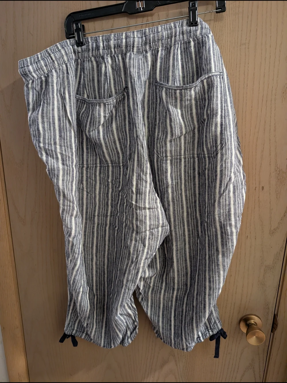 Lane Bryant 22/24 Navy and White Striped Linen Blend Pants